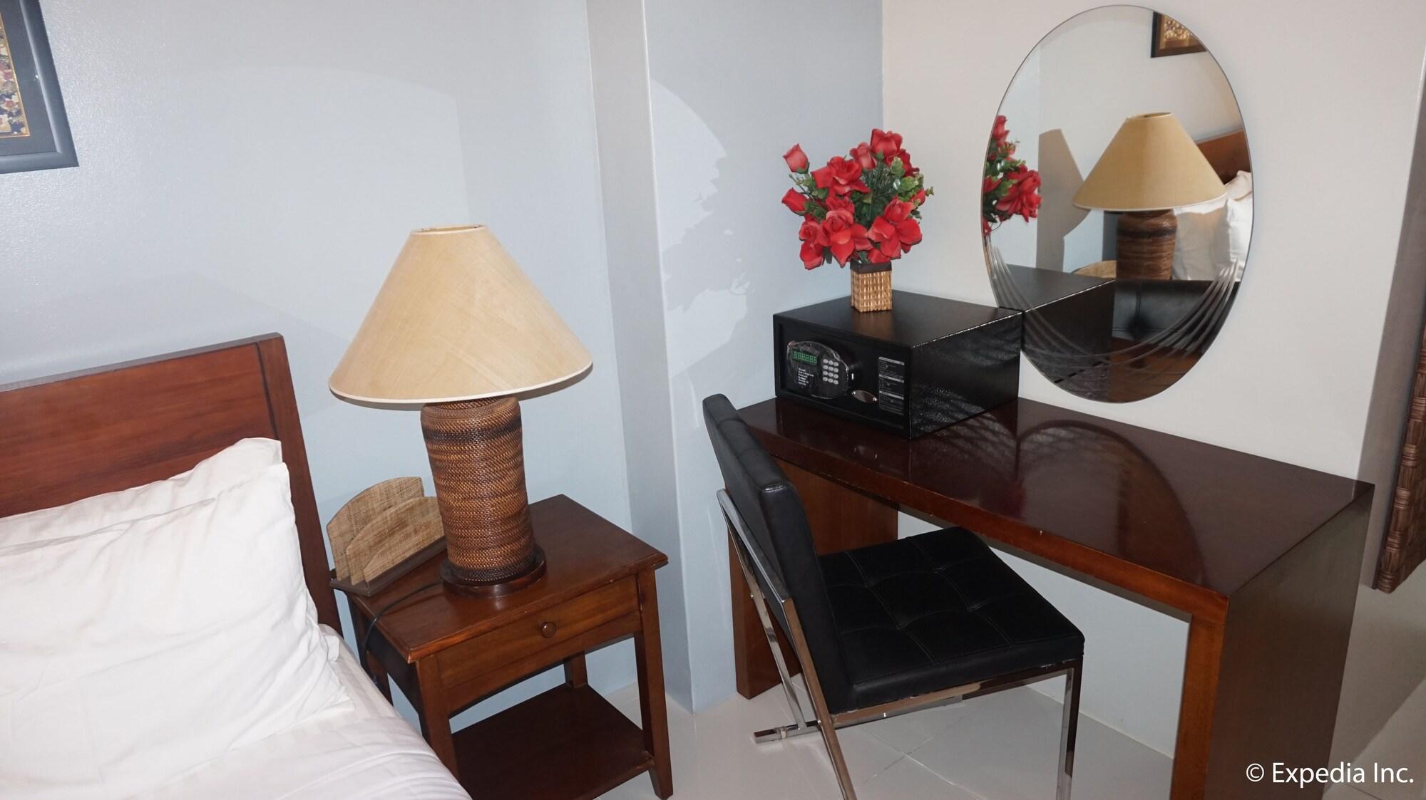 Pacific Park Hotel Quezon City Exterior foto