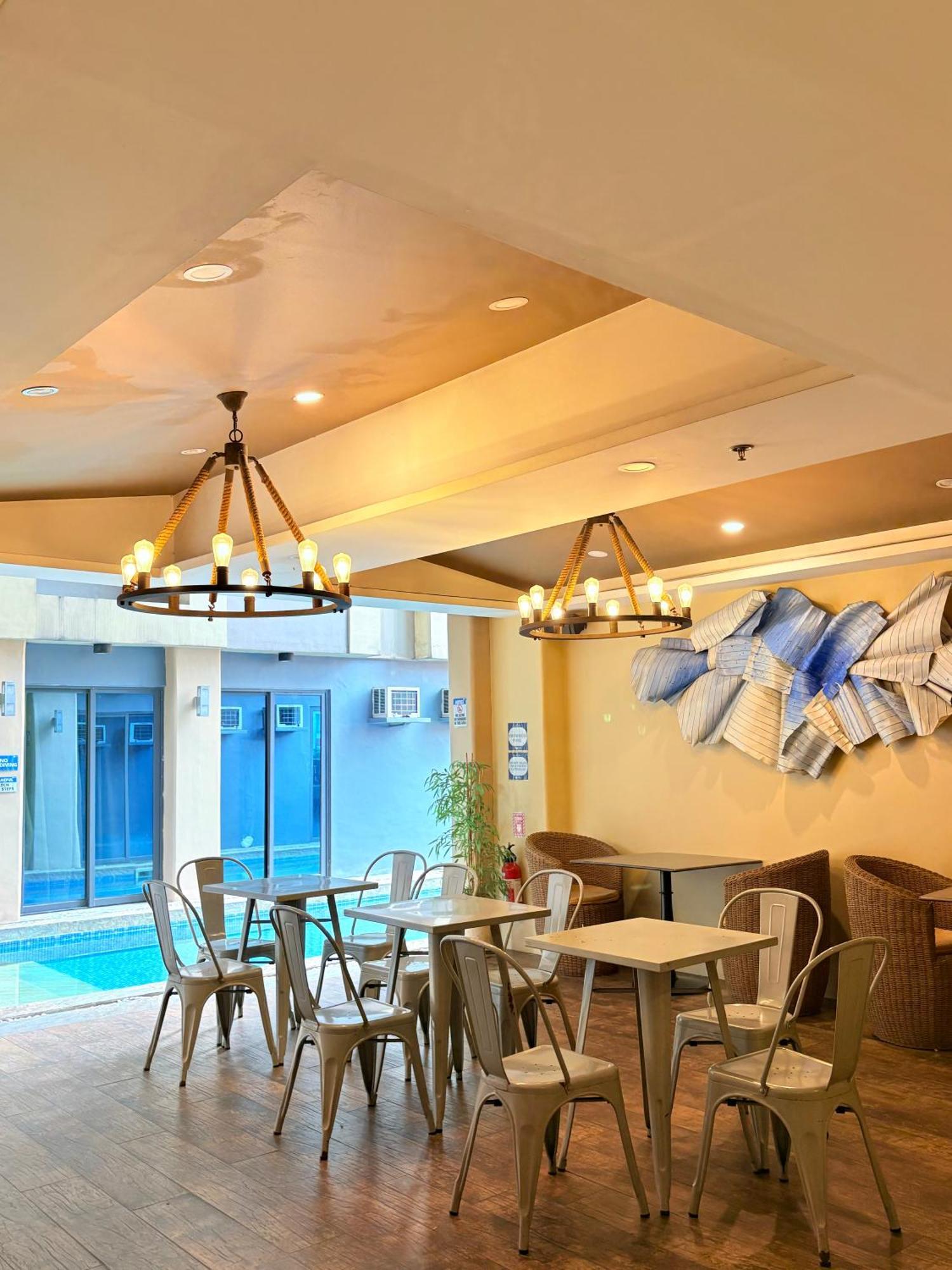 Pacific Park Hotel Quezon City Exterior foto